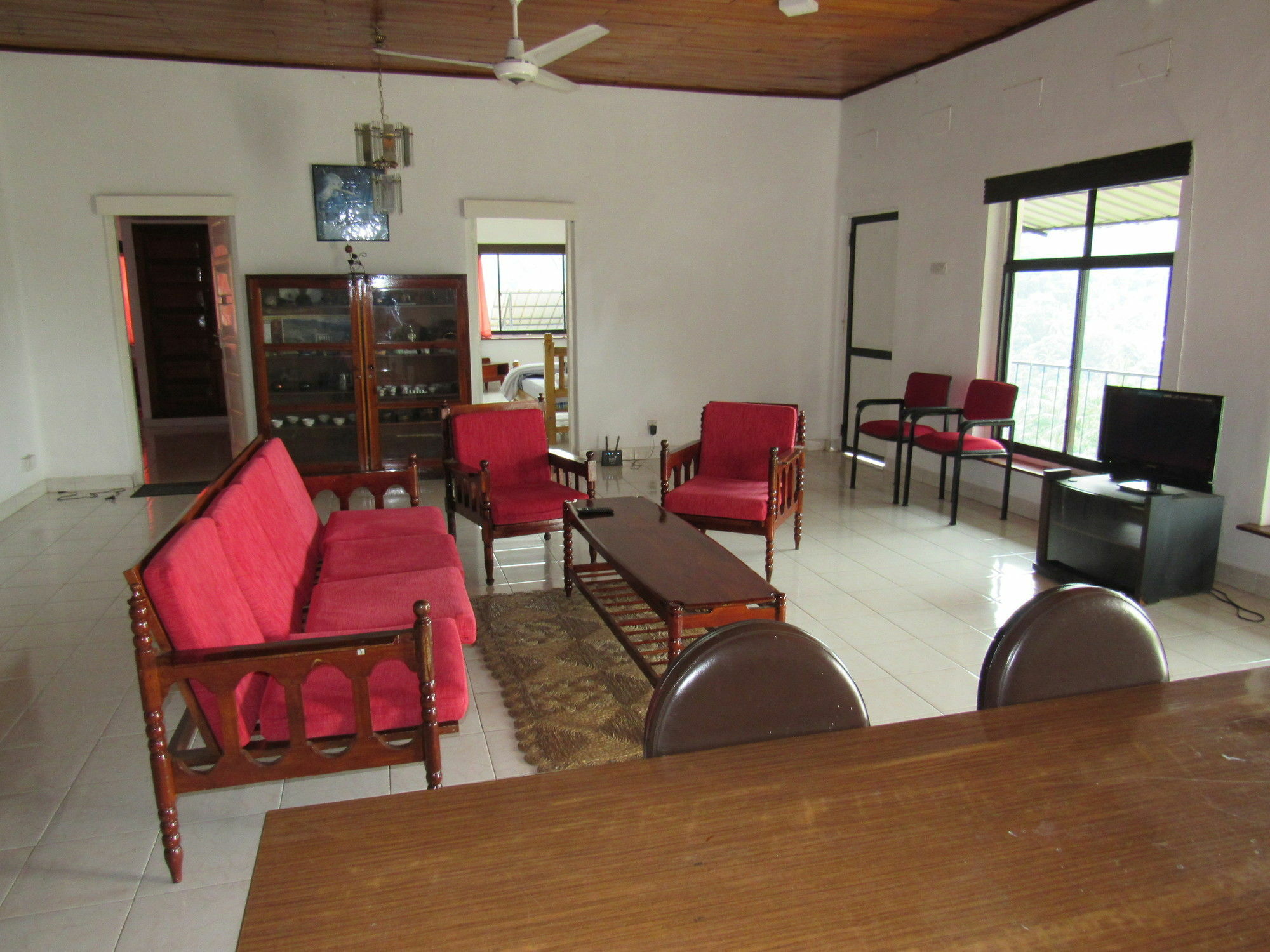 King Leisure Residence كاندي المظهر الخارجي الصورة